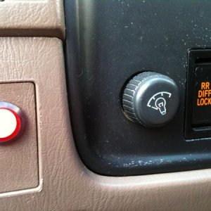 elocker retrofit switch and light