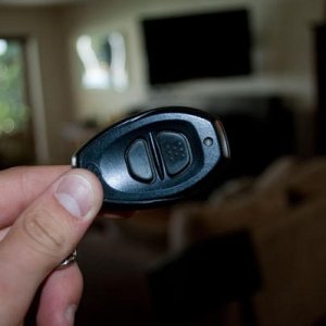 New BLACK (97-prior) key fob :)