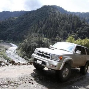 Mountain trip for a Hummer H2 commercial