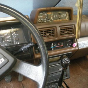 84 4runner 009