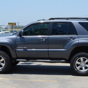4Runner with OW 2.5 and All-Pro 3.5 rear coils, and a load of astro gear