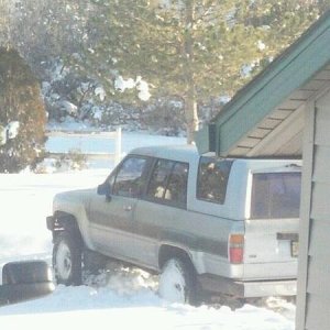 12-25-2012 stuck in my own driveway. >:(