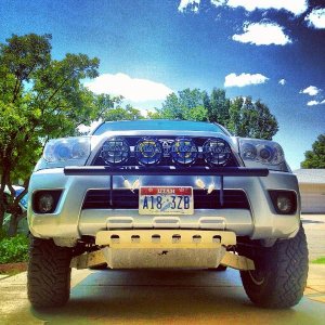 A good view of the FJ Full Body Skid from Ricochet, and my new PIAA's.