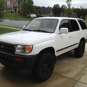 98 4Runner SR5 (just removed flares)