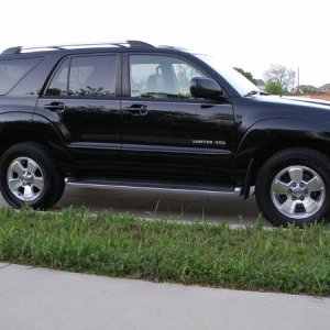 Obviously the passenger side. Nothing special. Then again, you can see here I replaced the end caps of my roof rack with black to match my paint color
