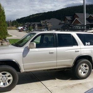 Canadian Infidel sticker a must for my wagon