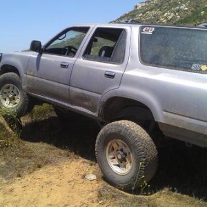 94 4Runner 5spd 3.slow with 32inch all terrains and 4:56 gears and limited slip diff, Mods: Exhaust, Clutch, Tightened Tortion Bars, Tires, Rebuilt Mo