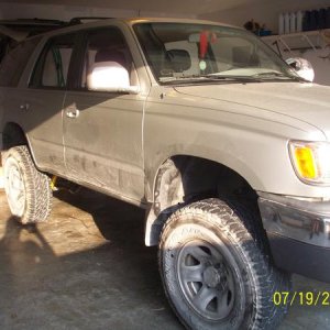 3" OME Suspension Lift + 1" BL