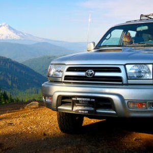 Wrapping up the drive with a gorgeous view of Mt. Hood.  What I learned: with those mudflaps and fatty fender flares, it's actually a challenge to dir