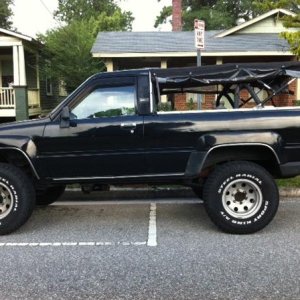 89 4runner, auto, on 32s, V6, soft top, EFI