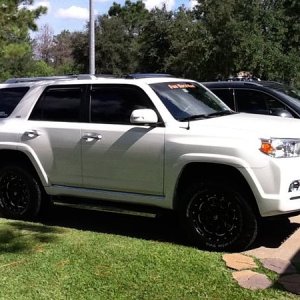fuel 17 with bfgoodrich  rugged terrain 285 70 17