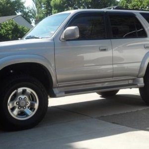 after lift & Hella 4000s added