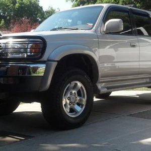 after lift & Hella 4000s added