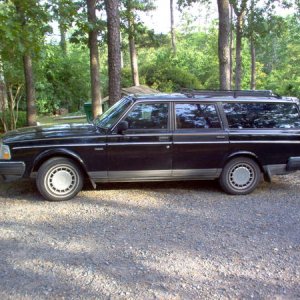 1989 Volvo 240 DL

RIP as of 1/2013