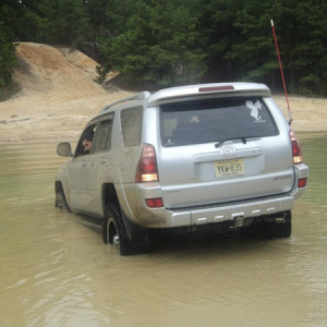 decided she needed a wash, was gonna attempt to drive across but it as gettin deep quick. a grand cherokee on 35's did this and it was up to his headl