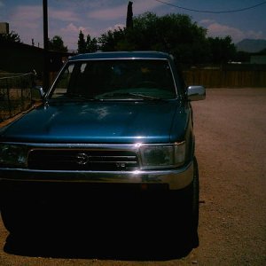 4 runner from the front