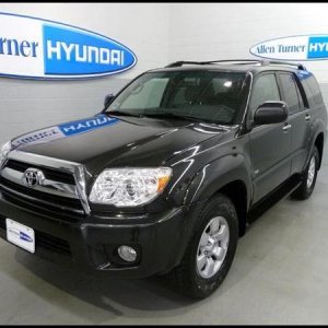 Dealer photo, posted up for one day before it was mine =D