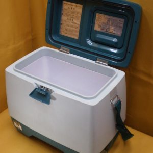 More pics of the cool box.