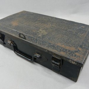 Here are seller pics of the Toyota Motor toolbox I got off of yahoo auctions. I've seen this thing on eBay for like $200 and $300. I spent less than t