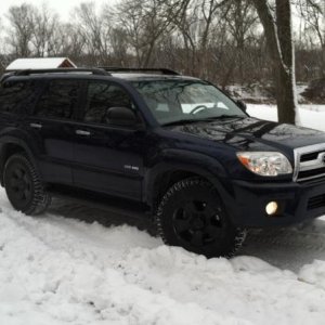 4Runner first snow