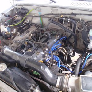 New engine. 22RE bored .020 over, engbldr.com cylinder head with oversized stainless valves, Low Range off road 291 "crawler" camshaft, Northwest off 