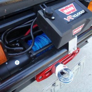Warn VR10000 with Amsteel blue synthetic rope