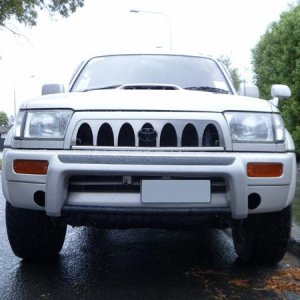 Front 1 (800x600)