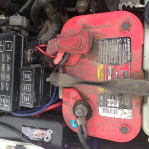 Yes I know dirty batteries are not good.. I'm in the 12V wiring business. Besides I'm ditching the Optmia ASAP! oing for an Interstate 800ccAmp.. Its 