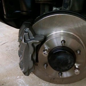 With Tundra 199mm calipers and rotors