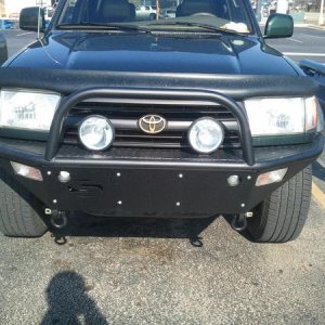 Blacked out front grille