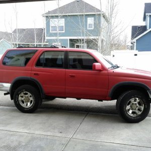 Running boards off, and cleaned.  Still need to revive the paint.