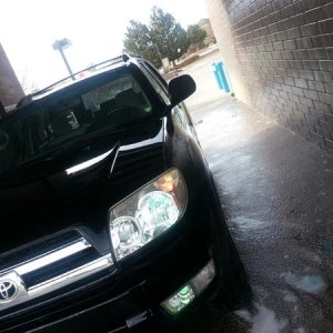 I love how the HID's look in this picture