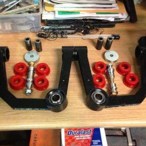 Desert products 4130 boxed chromoly UCA w/ uniball conversion !