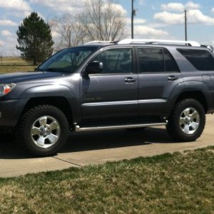 2004 Limited, leveling kit, 32" MT's
