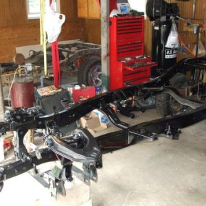 More frame work shots, had a 4" lift on it