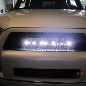behind the grill light mount on