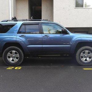 front lift - OME 884 front coils + bilstein 5100 at 0"