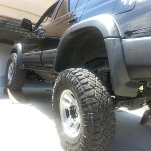 driveway test flex 2 W/1.5" WHEEL SPACERS