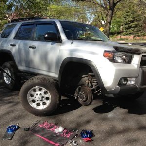 Throwing on the spidertrax spacers.