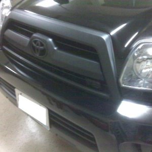 PlatsiDip Grill and lower bumper section.