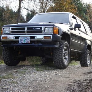 1987 SR5