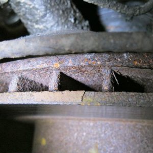 Closeup of the old rotor cooling fins.