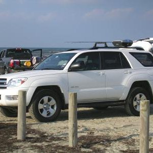First 4runner with Thule 885 roof fishing rod carrier.