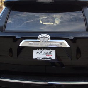One of my favorite things about the 4Runner...that roll down rear window!