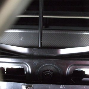 Close up of the better hidden support beam.