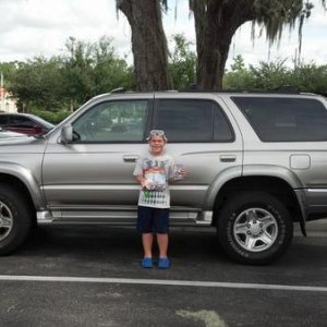 rear lift complete, 906's/billies. my son modeling.