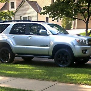 Front/rear Daystar kit, Bar, Blacked out wheels