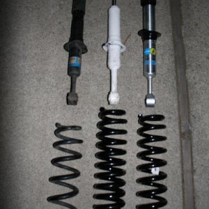 comparison shot left to right. Stock, Pro Comp 3' and OME 884/Bilstein 5100