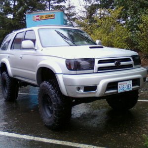 33s w/3in suspension and 2in body