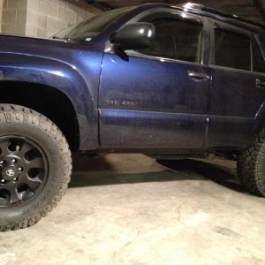 Latest pic needs a wash, but rim are black now